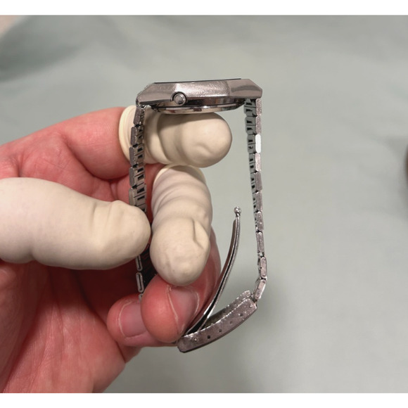 Rare Vintage SEIKO 5 Automatic Watch – Ref. 7009-552A – Black Dial – Day/Date - Picture 7 of 8